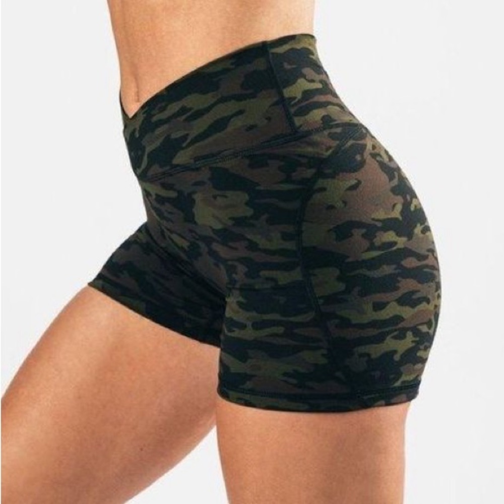 Alphalete Shorts